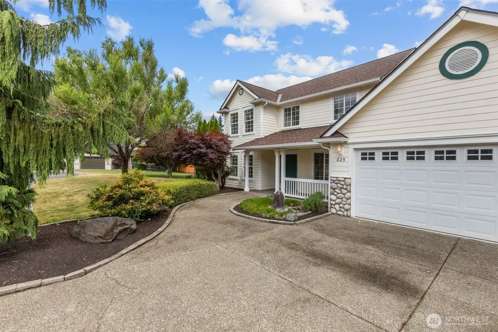 825 267th Street Ct E Spanaway WA 98387