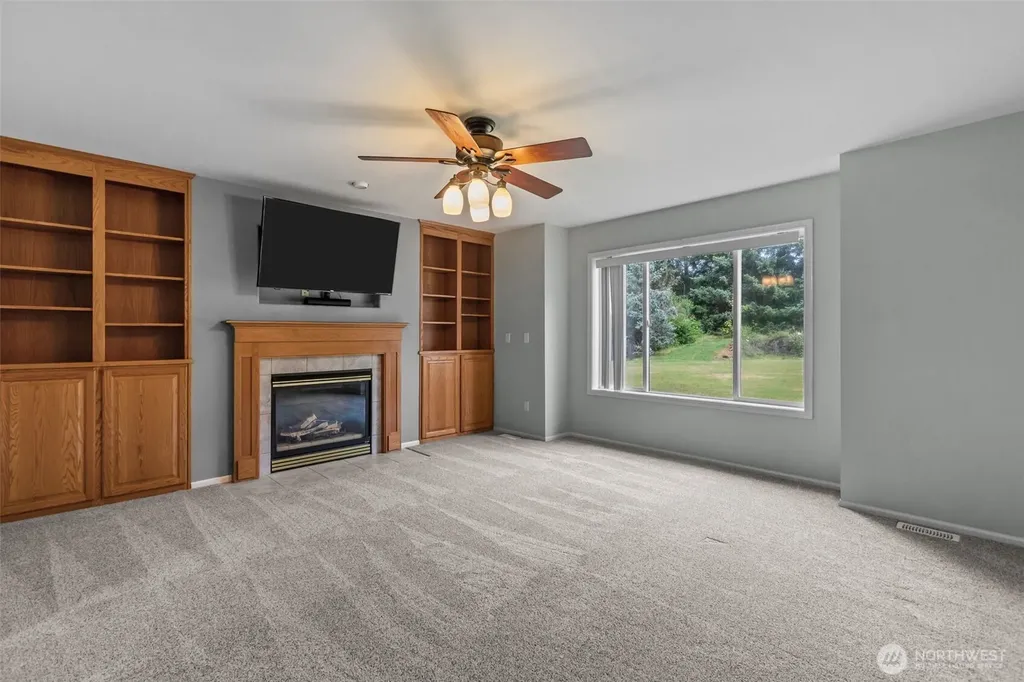 825 267th Street Ct E Spanaway WA 98387