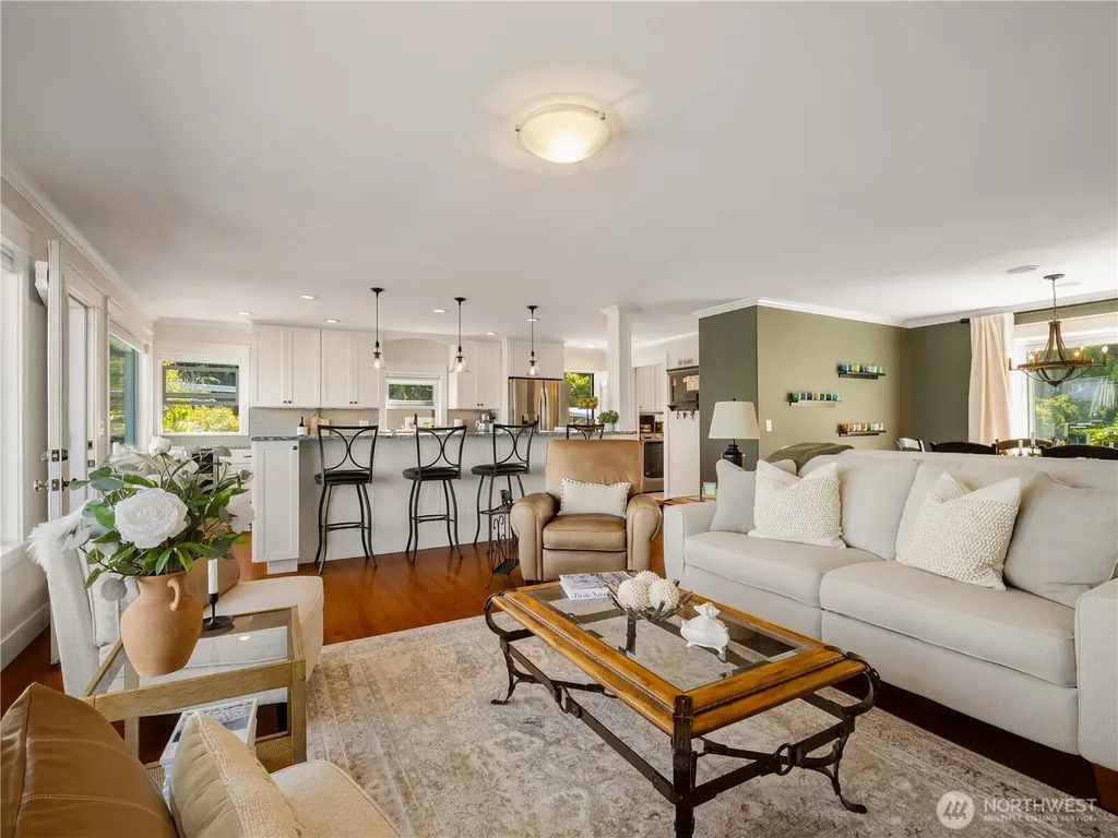 969 12th Avenue Fox Island WA 98333