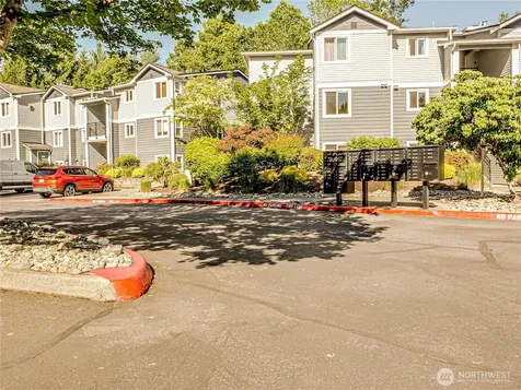 250 NW Dogwood Street Issaquah WA 98027