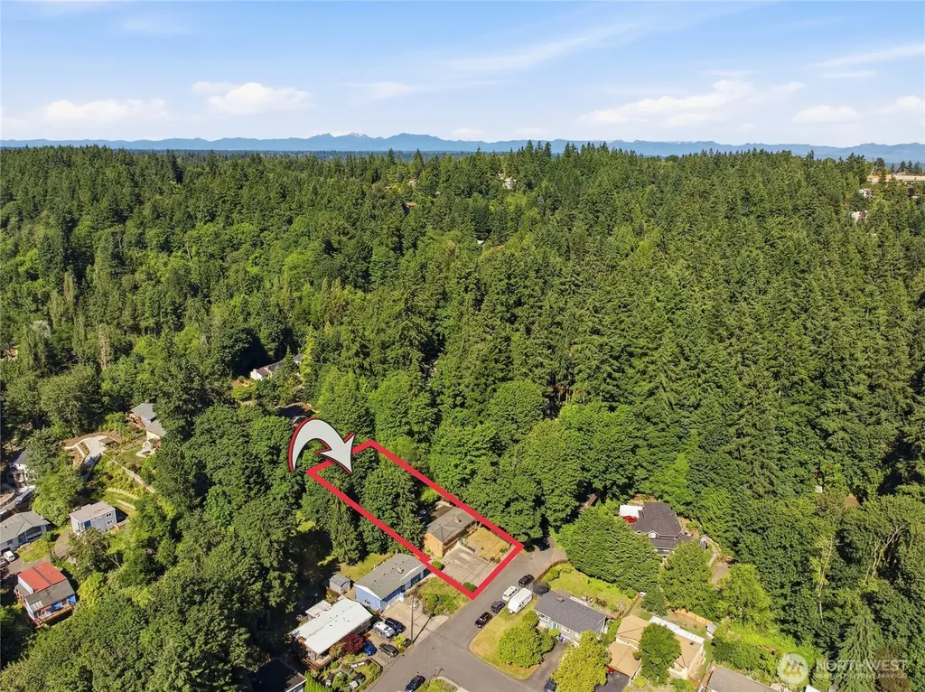 3610 NE 197th Street Lake Forest Park WA 98155