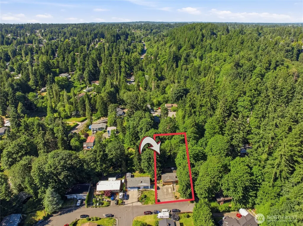 3610 NE 197th Street Lake Forest Park WA 98155