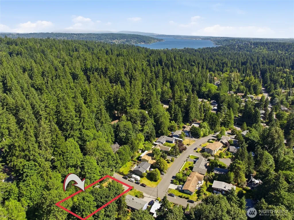 3610 NE 197th Street Lake Forest Park WA 98155