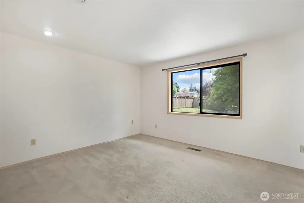 7030 67th Place NE Marysville WA 98270