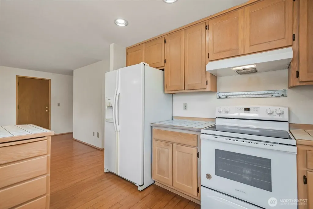 7030 67th Place NE Marysville WA 98270