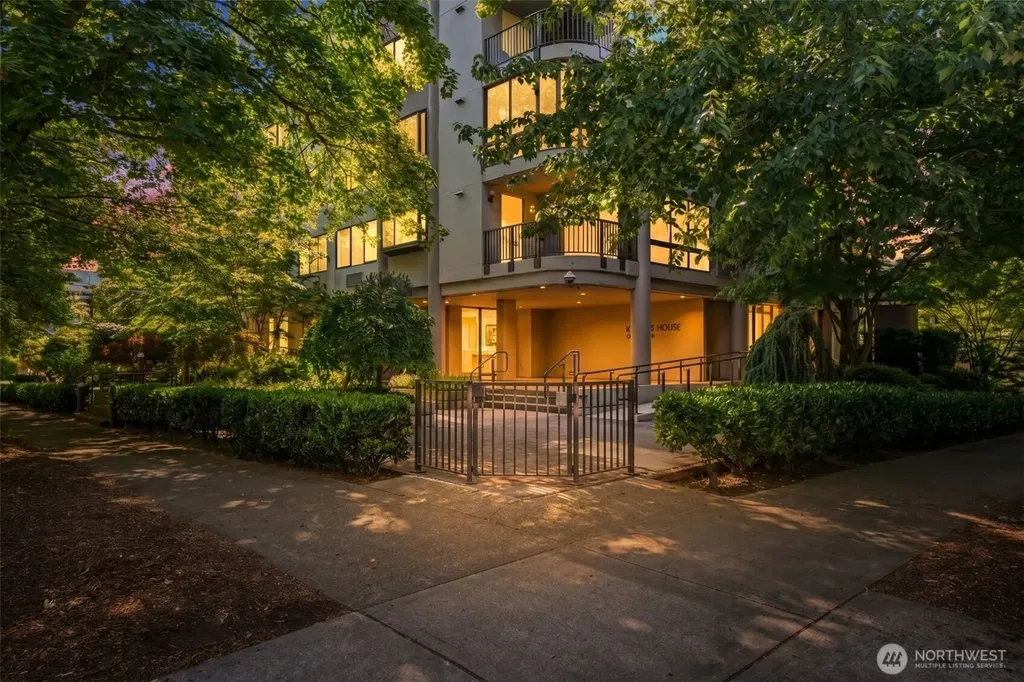 1120 Spring Street Seattle WA 98104