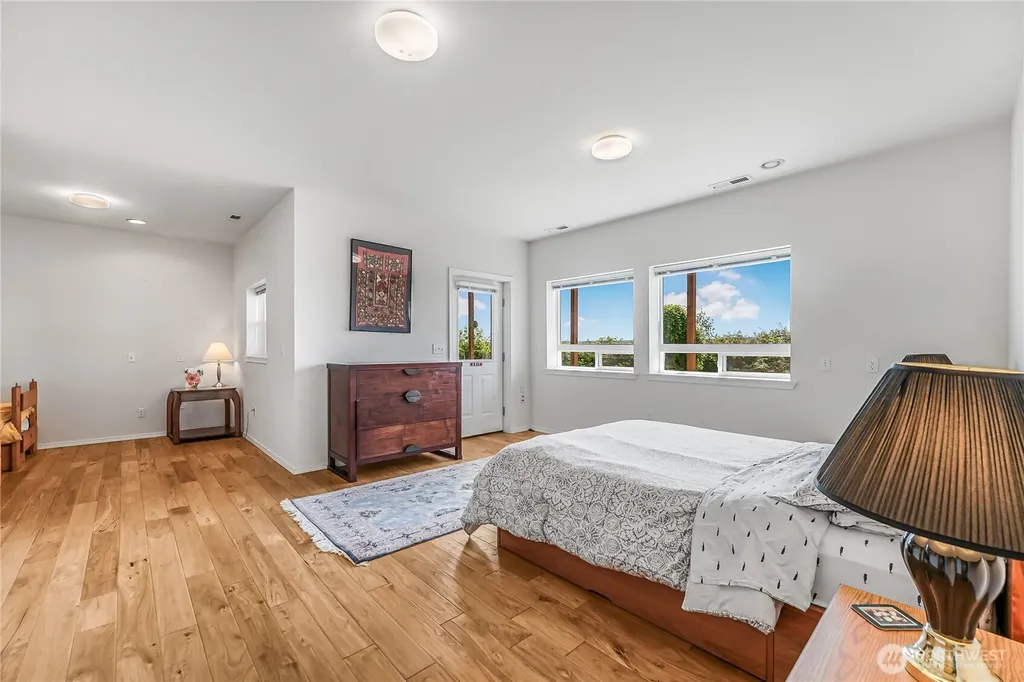4098 S Camano Drive Camano Island WA 98282