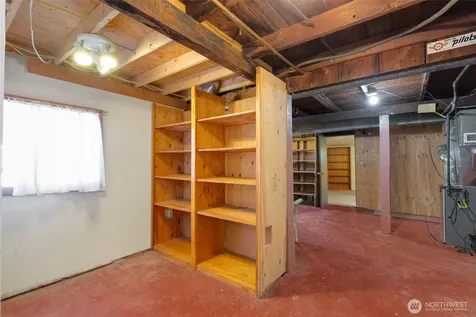 1631 N 54 Street Seattle WA 98103