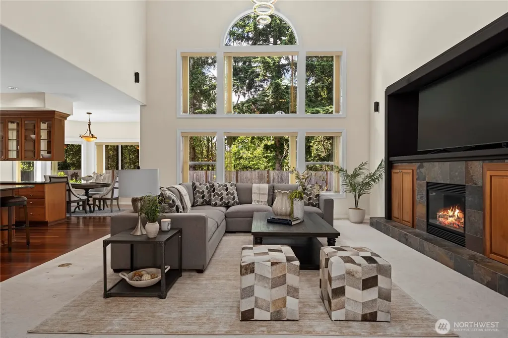 810 195th Avenue E Lake Tapps WA 98391
