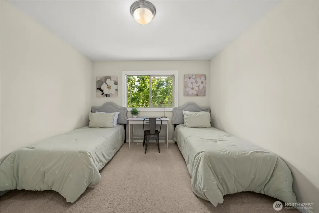 810 195th Avenue E Lake Tapps WA 98391