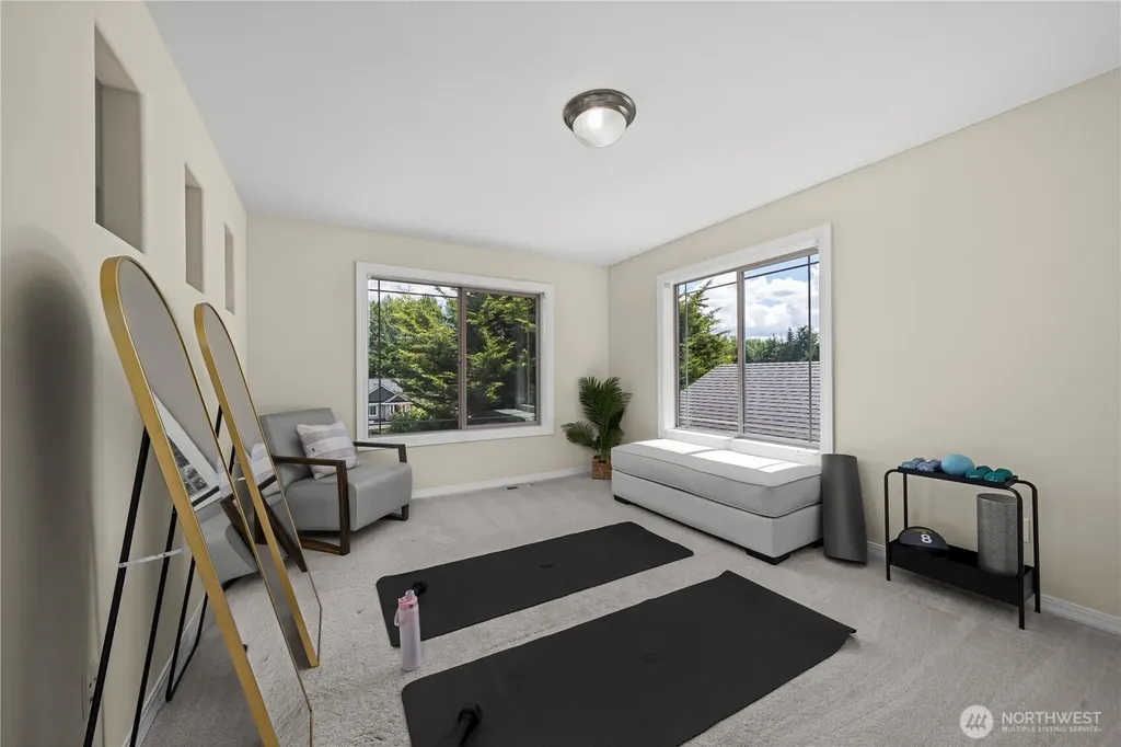 810 195th Avenue E Lake Tapps WA 98391
