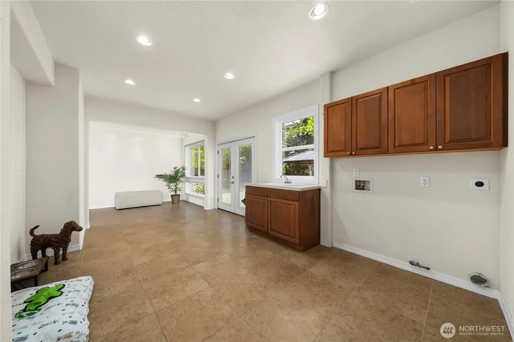 810 195th Avenue E Lake Tapps WA 98391