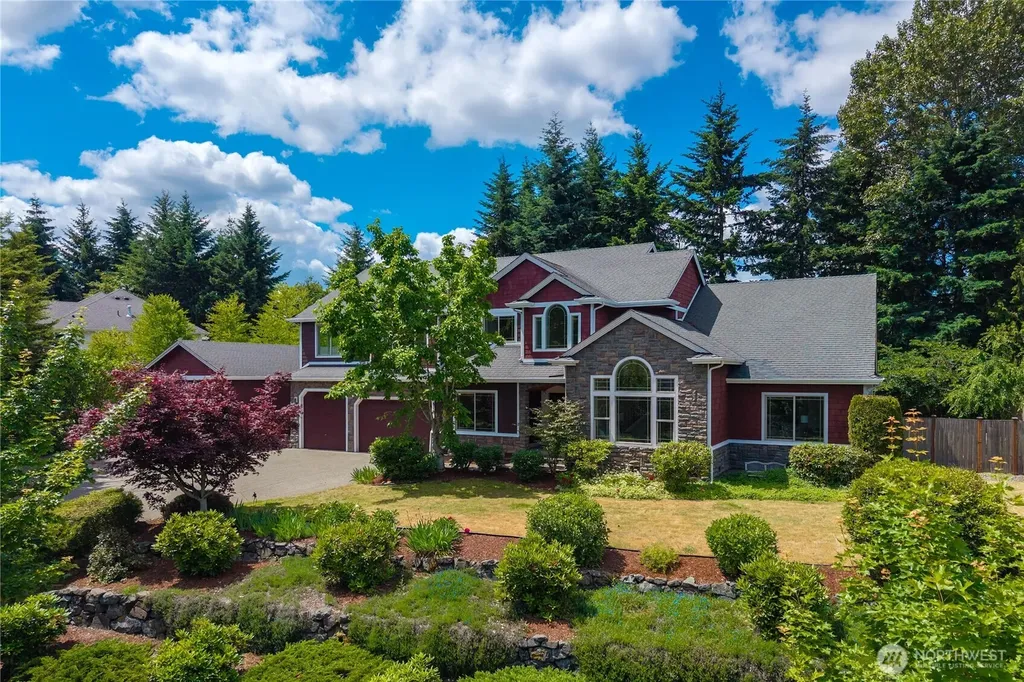 810 195th Avenue E Lake Tapps WA 98391