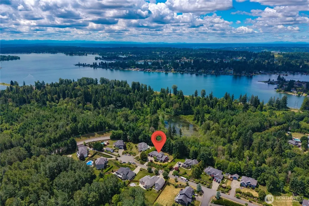 810 195th Avenue E Lake Tapps WA 98391