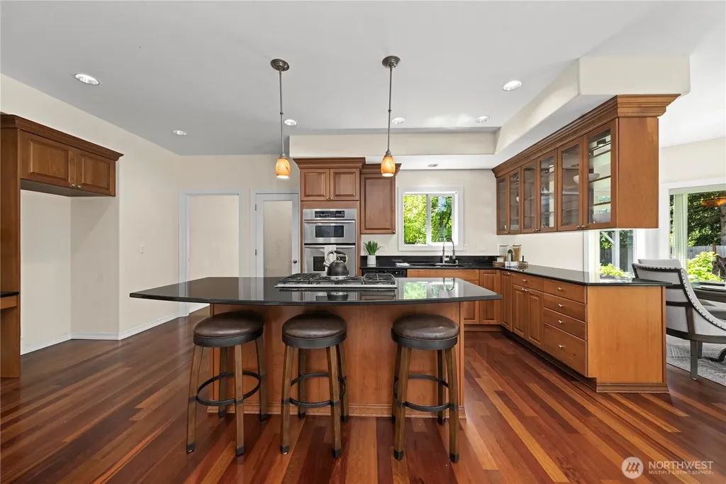 810 195th Avenue E Lake Tapps WA 98391