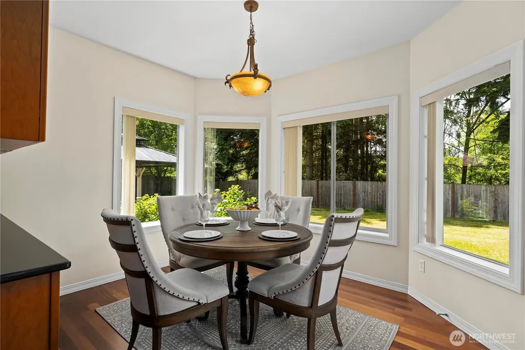 810 195th Avenue E Lake Tapps WA 98391