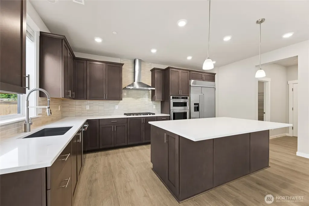 10534 135th Place NE Kirkland WA 98033