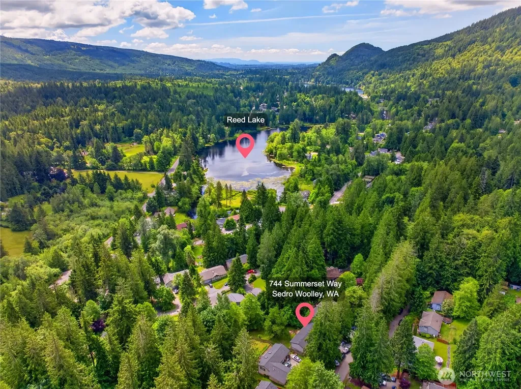 744 Summerset Way Sedro Woolley WA 98284
