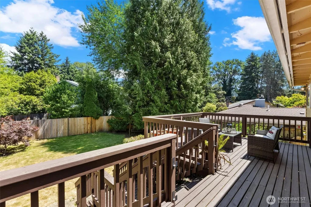 14906 110th Avenue NE Bothell WA 98011