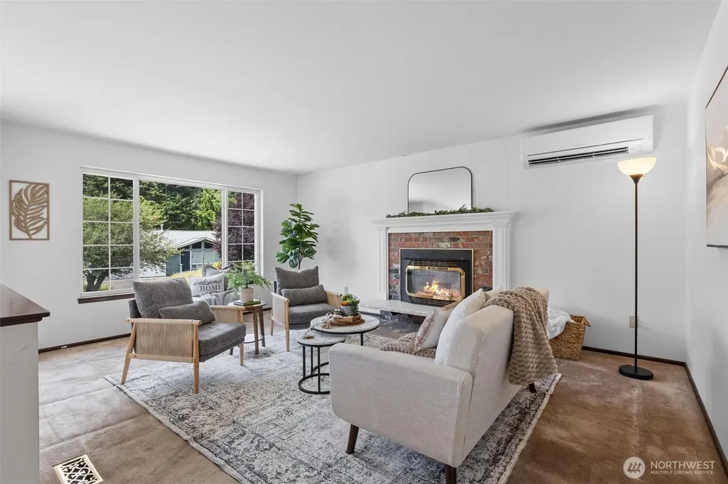 14906 110th Avenue NE Bothell WA 98011