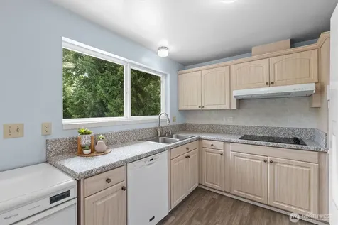 14906 110th Avenue NE Bothell WA 98011