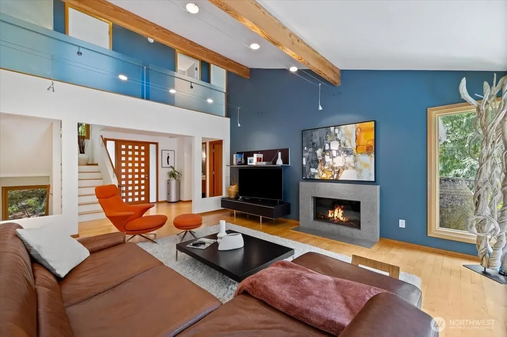 6144 NE 194th Place Kenmore WA 98028