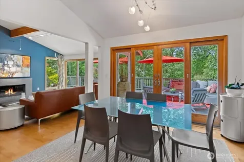 6144 NE 194th Place Kenmore WA 98028