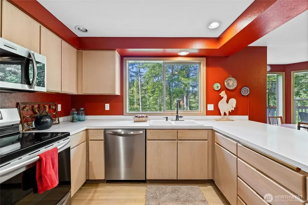 5916 53rd Avenue NW Gig Harbor WA 98335
