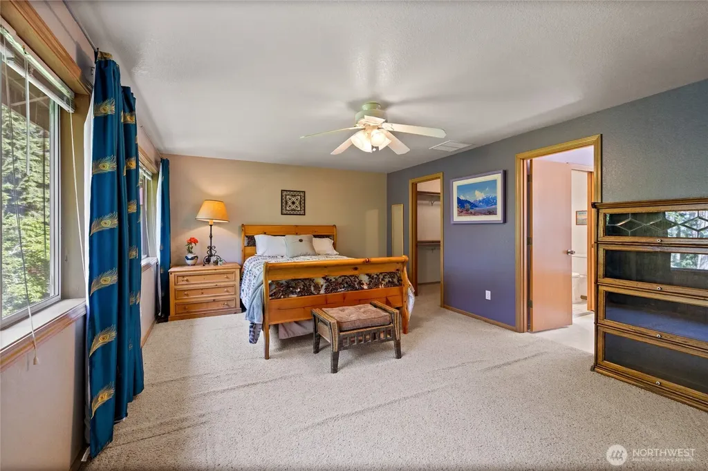 5916 53rd Avenue NW Gig Harbor WA 98335