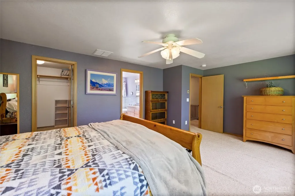 5916 53rd Avenue NW Gig Harbor WA 98335