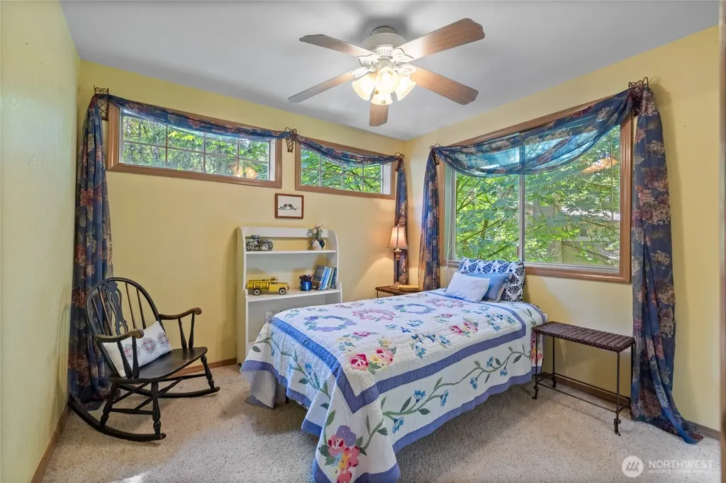 5916 53rd Avenue NW Gig Harbor WA 98335