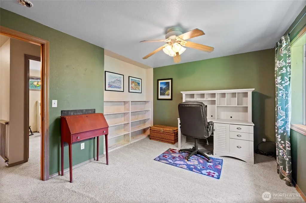 5916 53rd Avenue NW Gig Harbor WA 98335