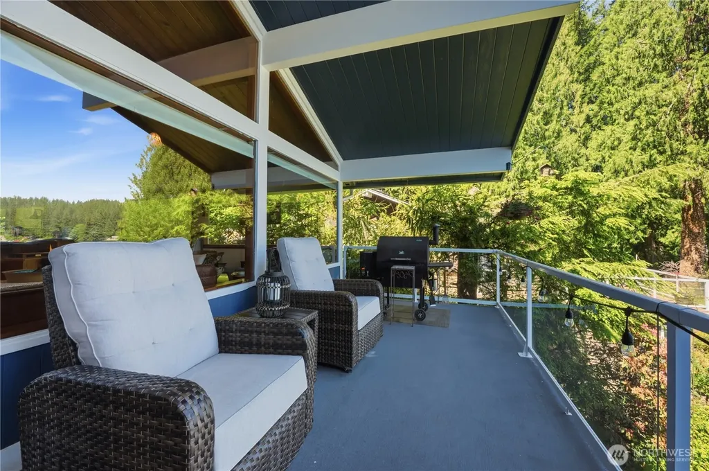 2109 SW Lake Roesiger Road Snohomish WA 98200