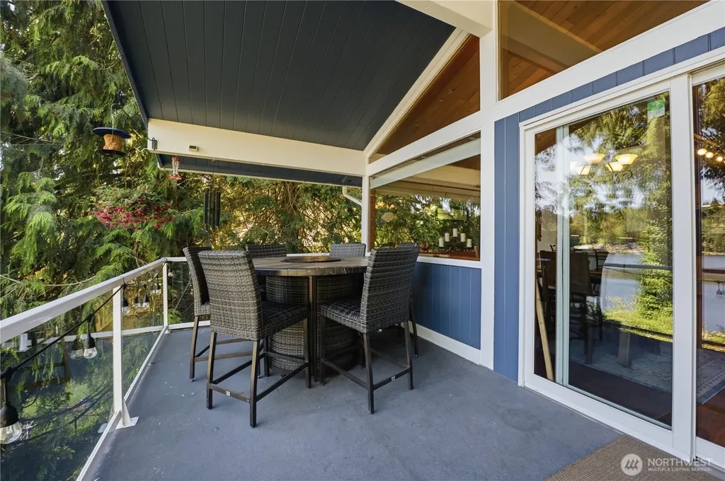 2109 SW Lake Roesiger Road Snohomish WA 98200