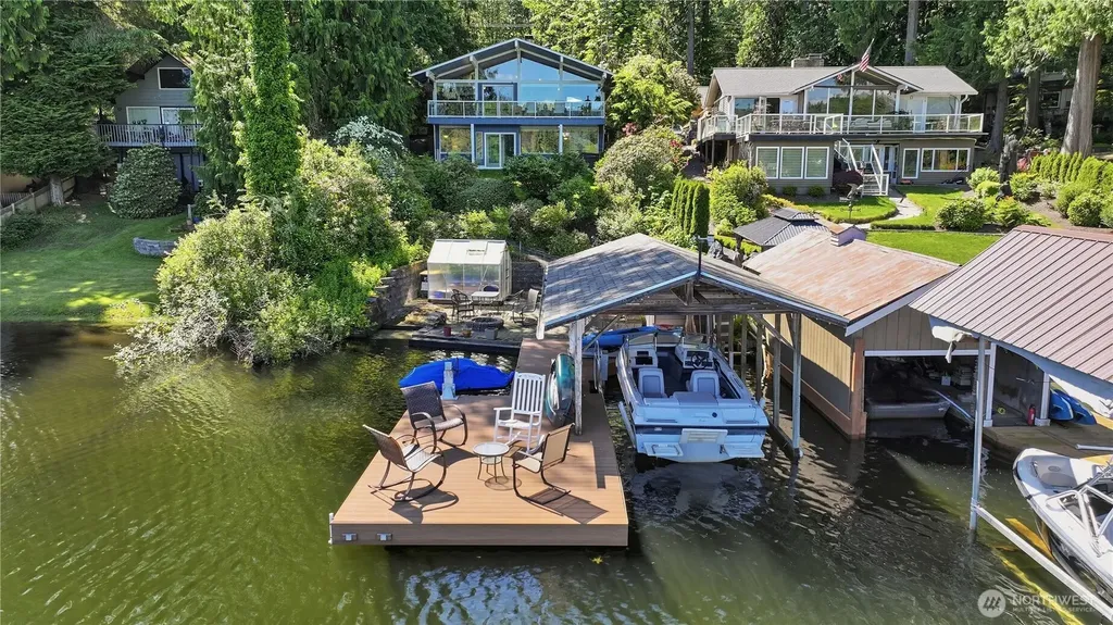 2109 SW Lake Roesiger Road Snohomish WA 98200