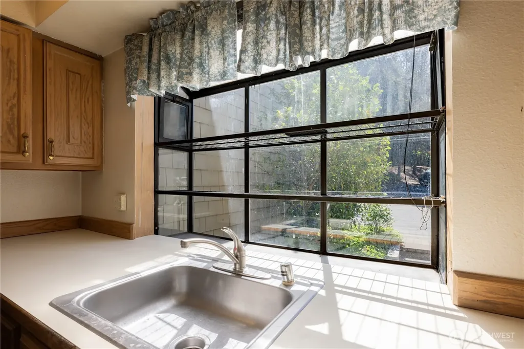 3921 108th Avenue NE Bellevue WA 98004