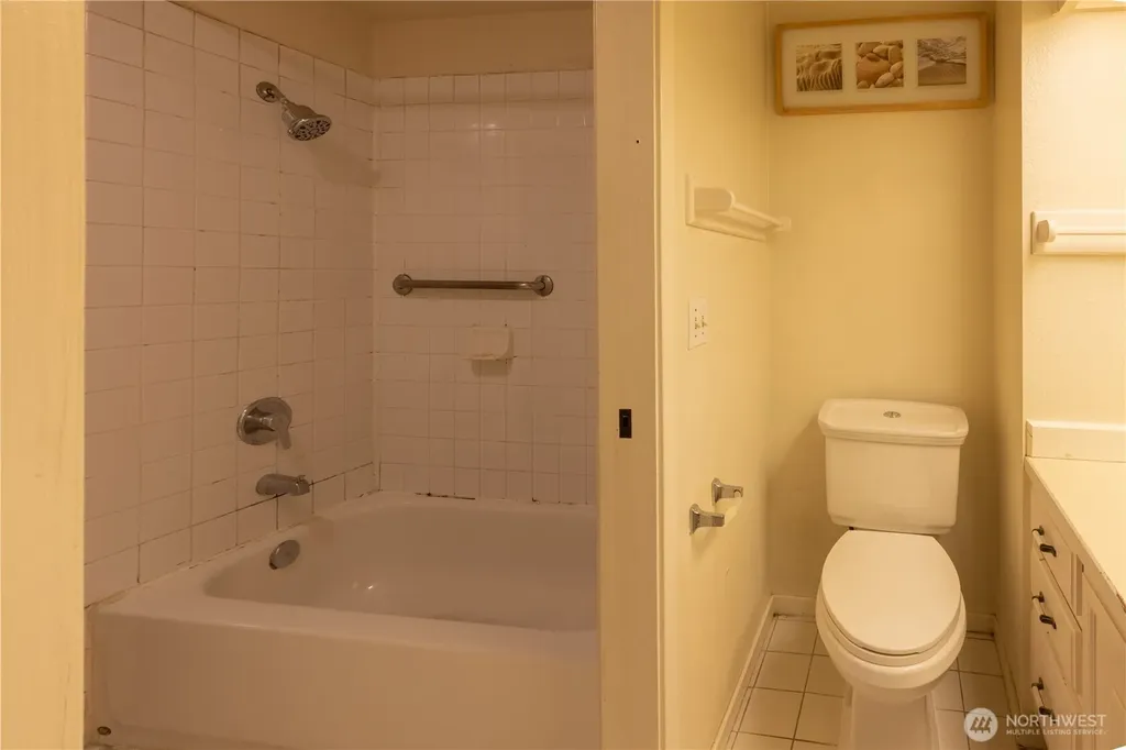 3921 108th Avenue NE Bellevue WA 98004