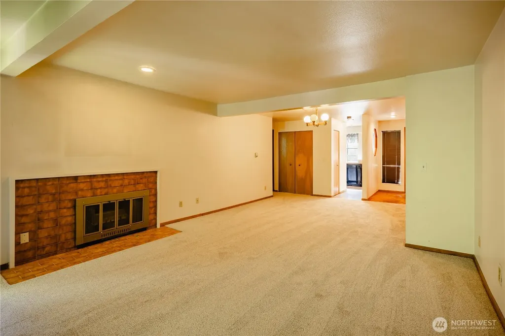 3921 108th Avenue NE Bellevue WA 98004