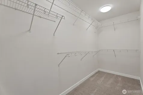 513 S Sullivan Street Seattle WA 98108