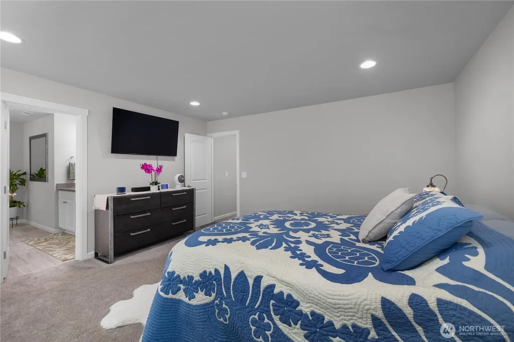 4238 Campus Drive NE Lacey WA 98516