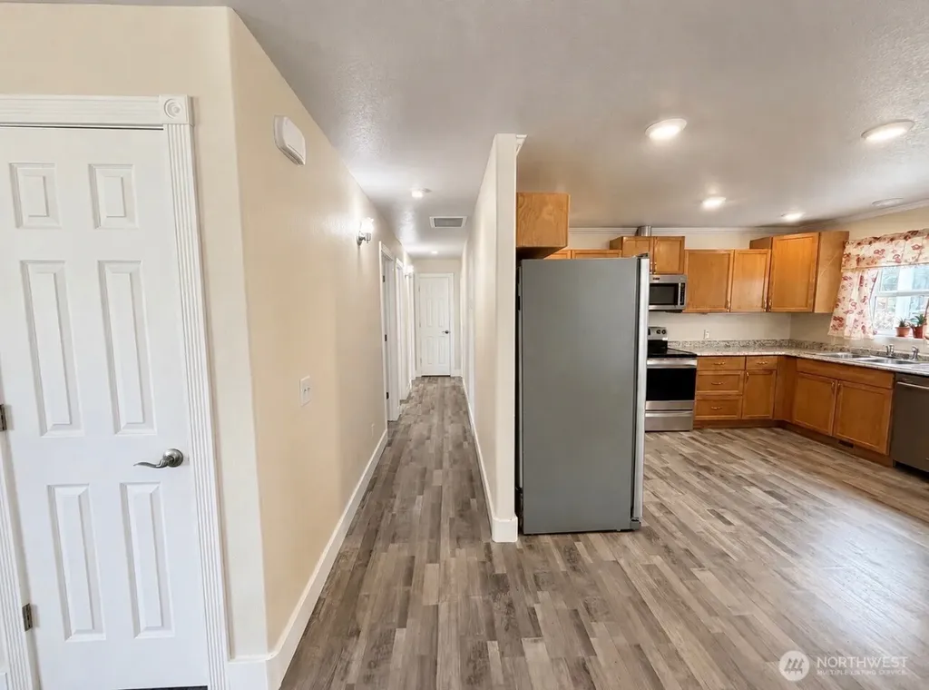 105 22nd Street NE Long Beach WA 98631