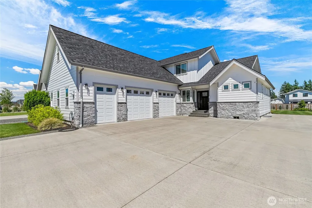 814 Rye Court Lynden WA 98264