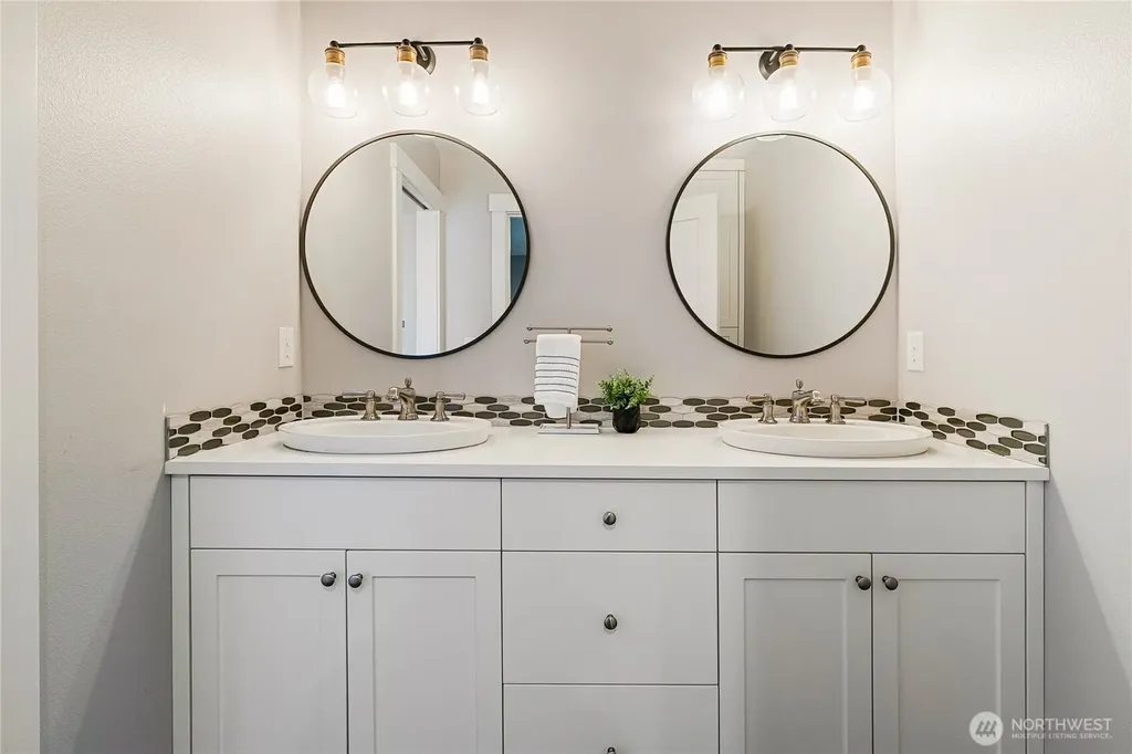 814 Rye Court Lynden WA 98264