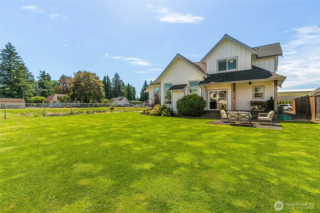 814 Rye Court Lynden WA 98264