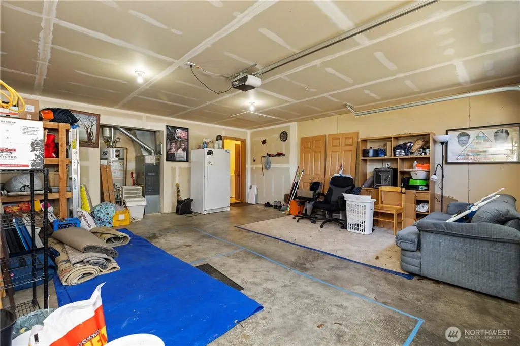 1379 NE Big Berry Loop Oak Harbor WA 98277