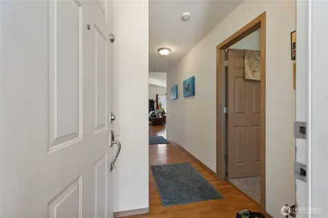 1379 NE Big Berry Loop Oak Harbor WA 98277
