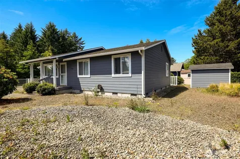 731 S Broadway Street Westport WA 98595