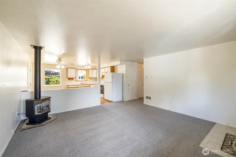 731 S Broadway Street Westport WA 98595