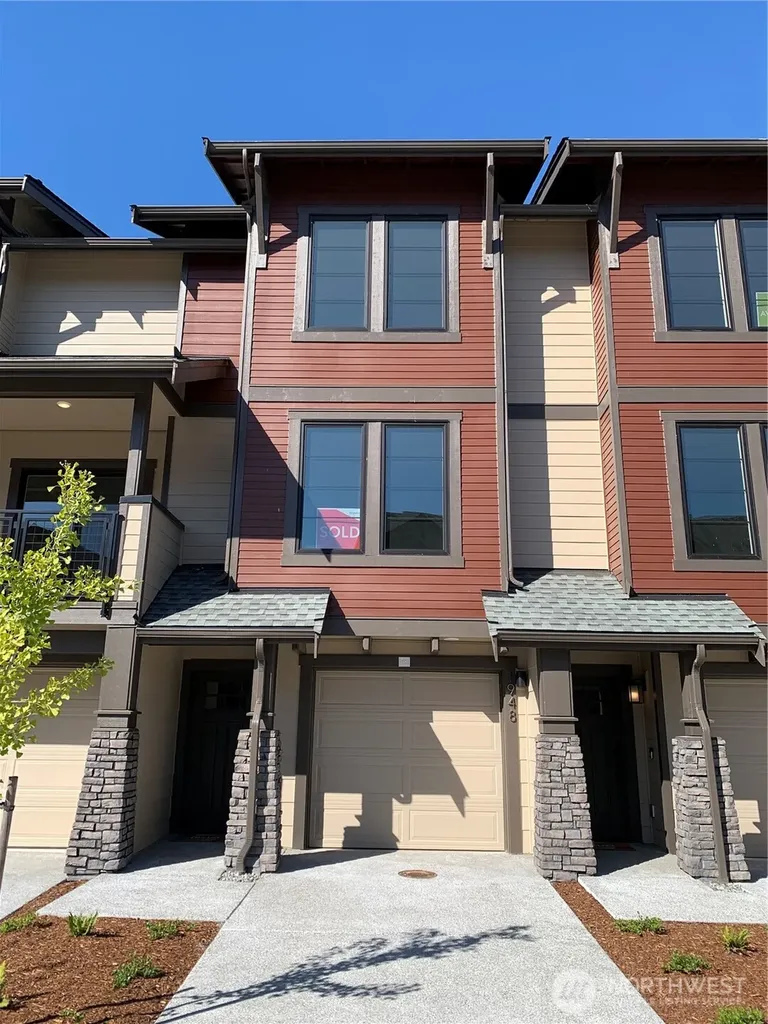 1948 SE 12th Street North Bend WA 98045
