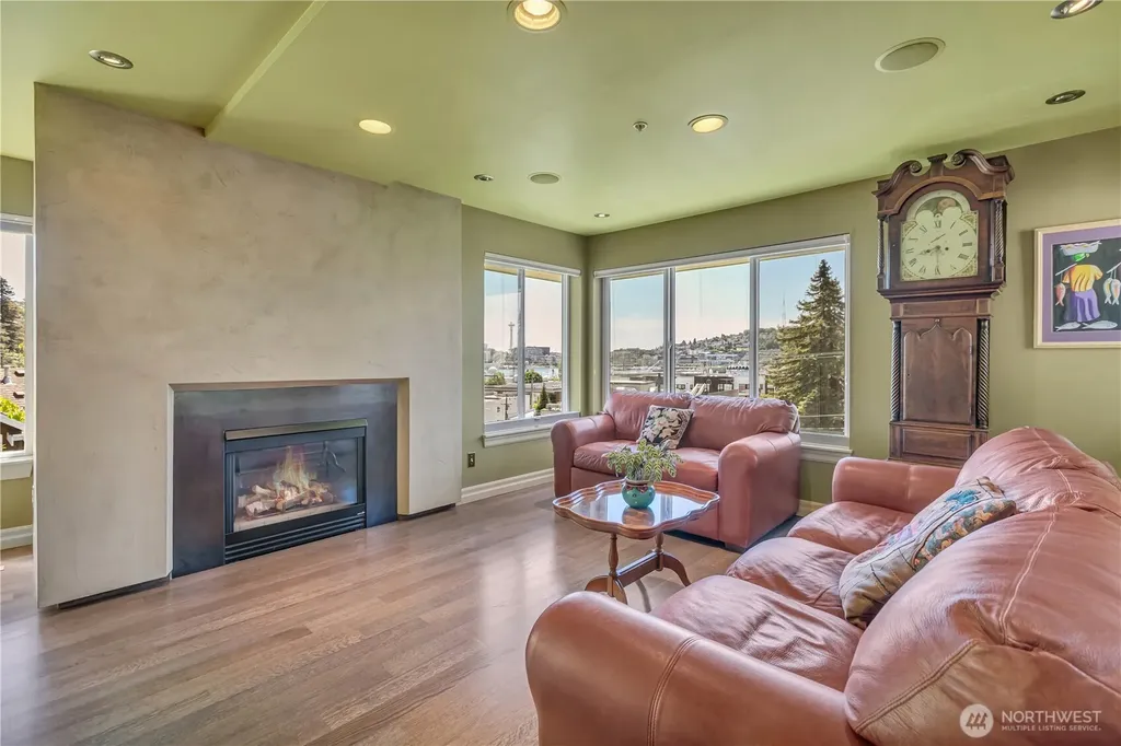 1906 Franklin Place E Seattle WA 98102